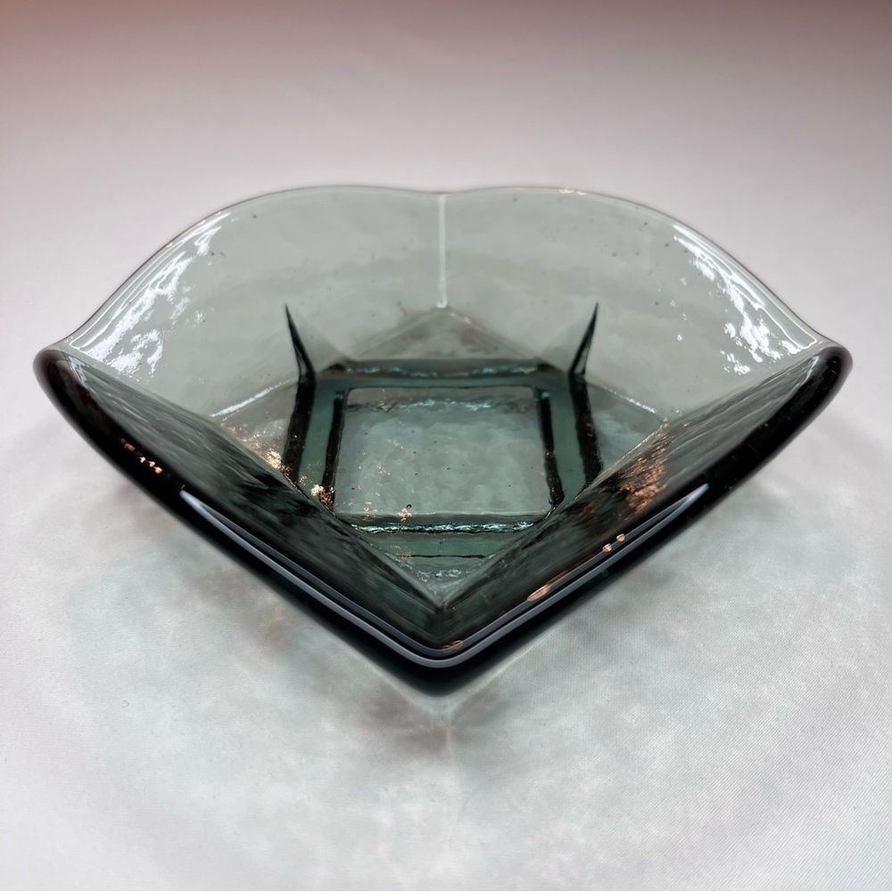 Authentic Fire & Light Recycled Glass Art Jewelry Cache Tray Dish Twilight 4”x4” - Picture 6 of 10